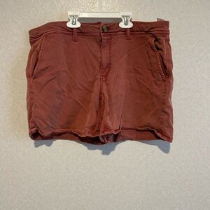 Women’s American Eagle Shorts With Pockets And A Super Stretch, Size 14